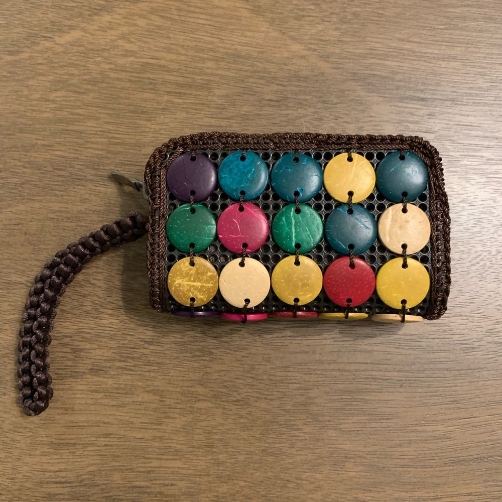 Handmade Multicolour Coconut Disc Women's Wristlet EUC - Picture 2 of 7